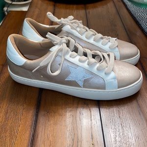 White Raven star sneakers